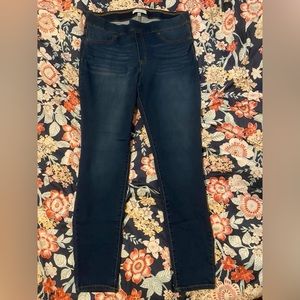 Stretchy waistband jeans